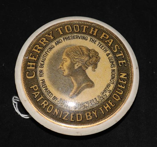 A pot lid Cherry Toothpaste, Patronized by the Queen, diam. 3.5cm